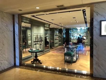 Gucci at The Plaza in Guam, photograph 2 of 6